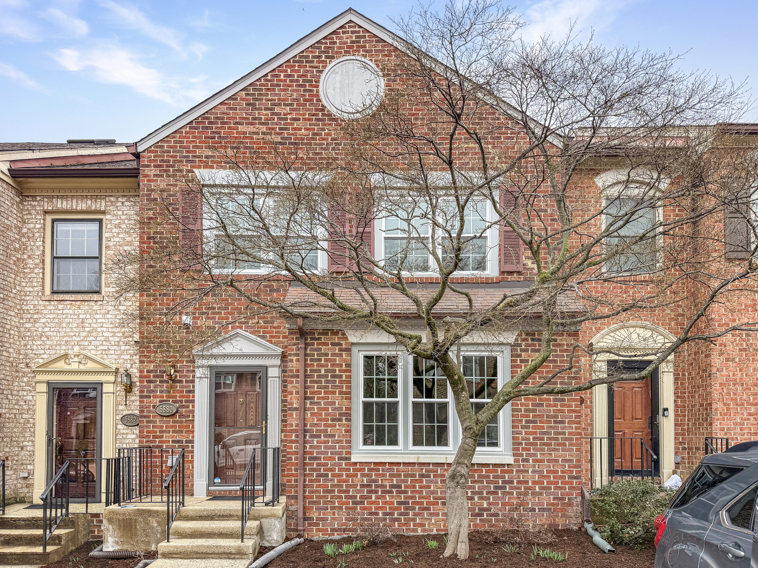 Home 1600 | Alexandria | Woodfield Estates