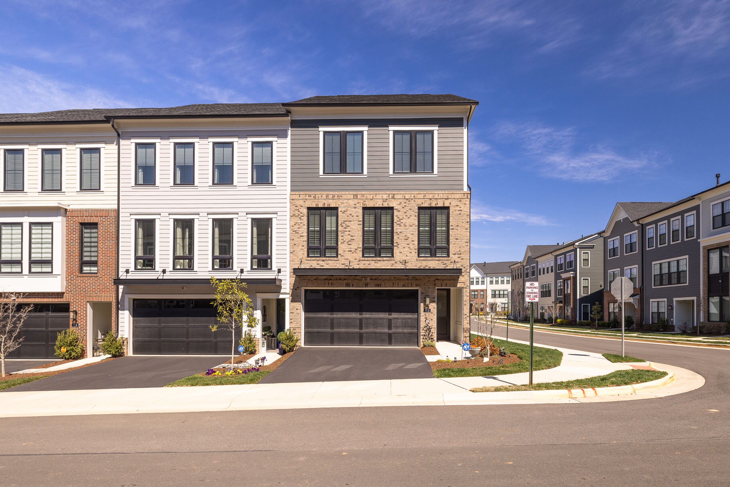 Home 1900 | Woodbridge | Belmont Bay