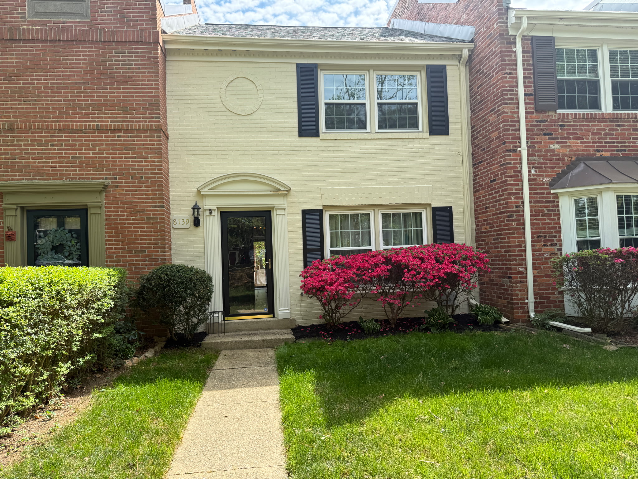 Home 700 | Springfield | Charlestown